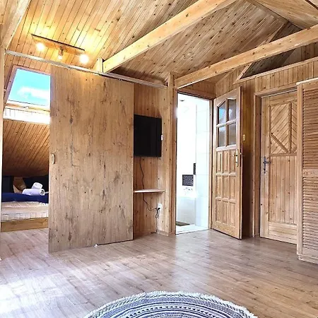 Janus Apartament *