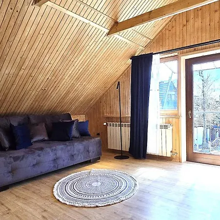 Janus Apartment